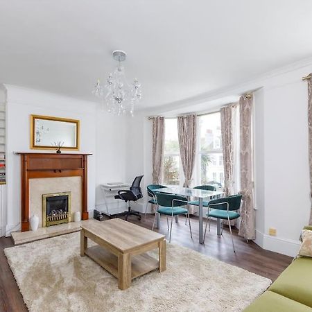 Charming 2 Bedroom Flat In Central Hove With Free Parking Екстериор снимка